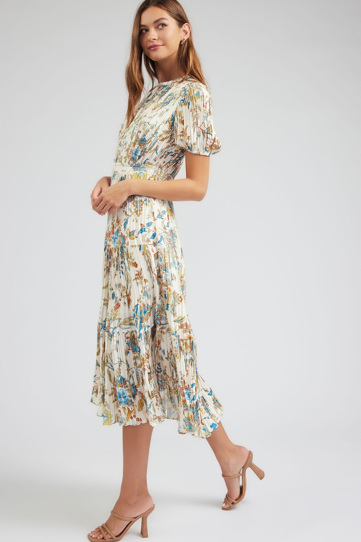 Ollie Short Sleeve Midi Dress